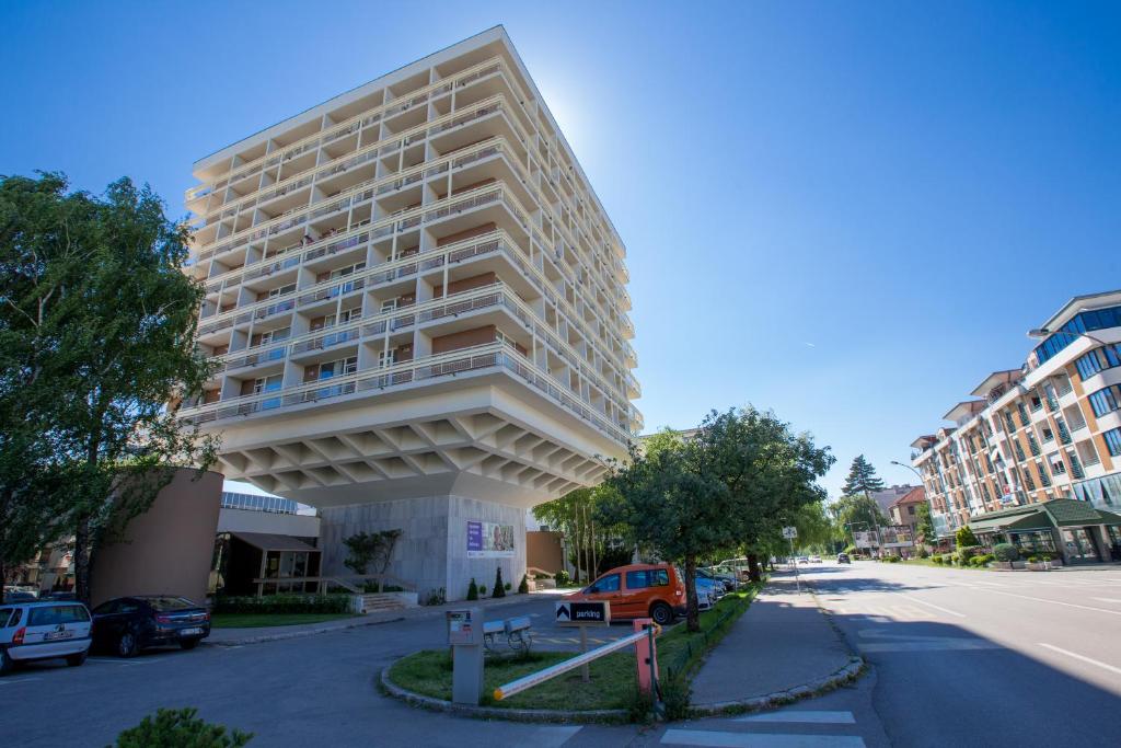 Budova, kde se hotel nachází
