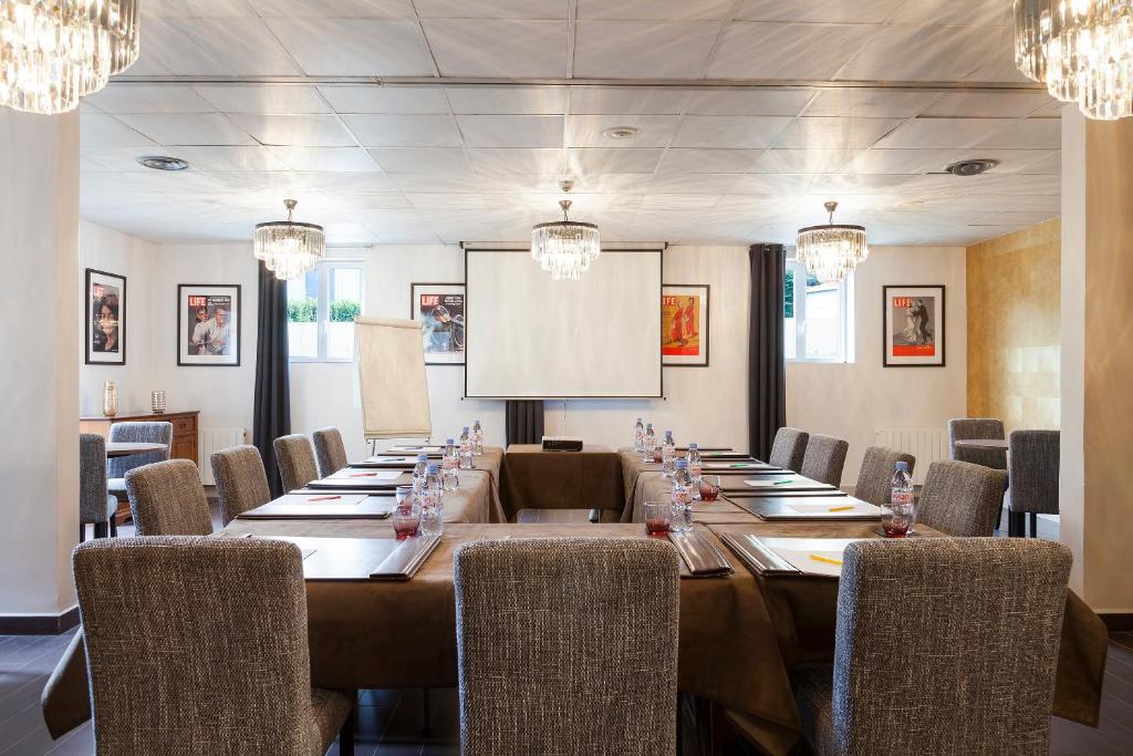 Konferenční prostory v ubytování Hotel Acadie Les Ulis