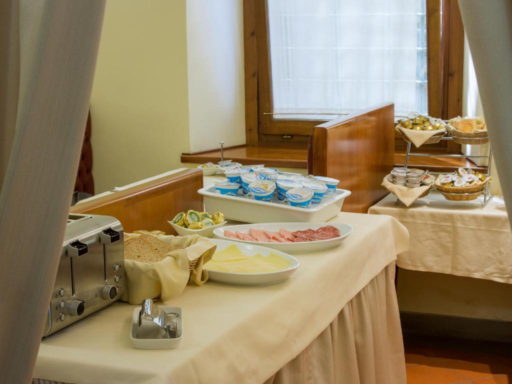 Jedzenie w hotelu lub w pobliżu