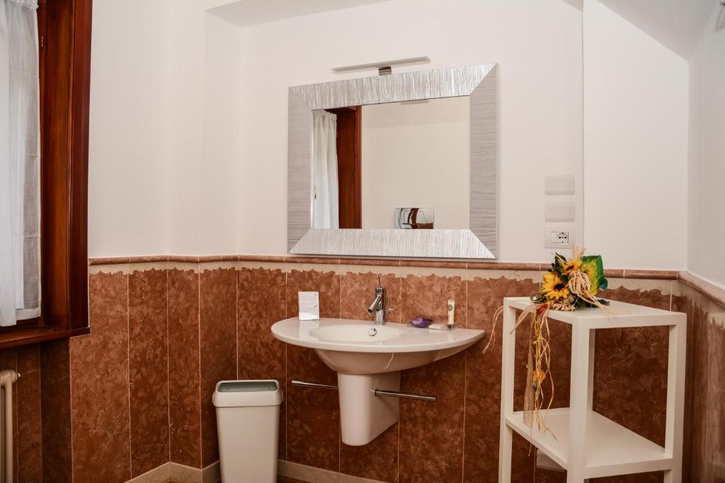 Koupelna v ubytování Villa Torbole