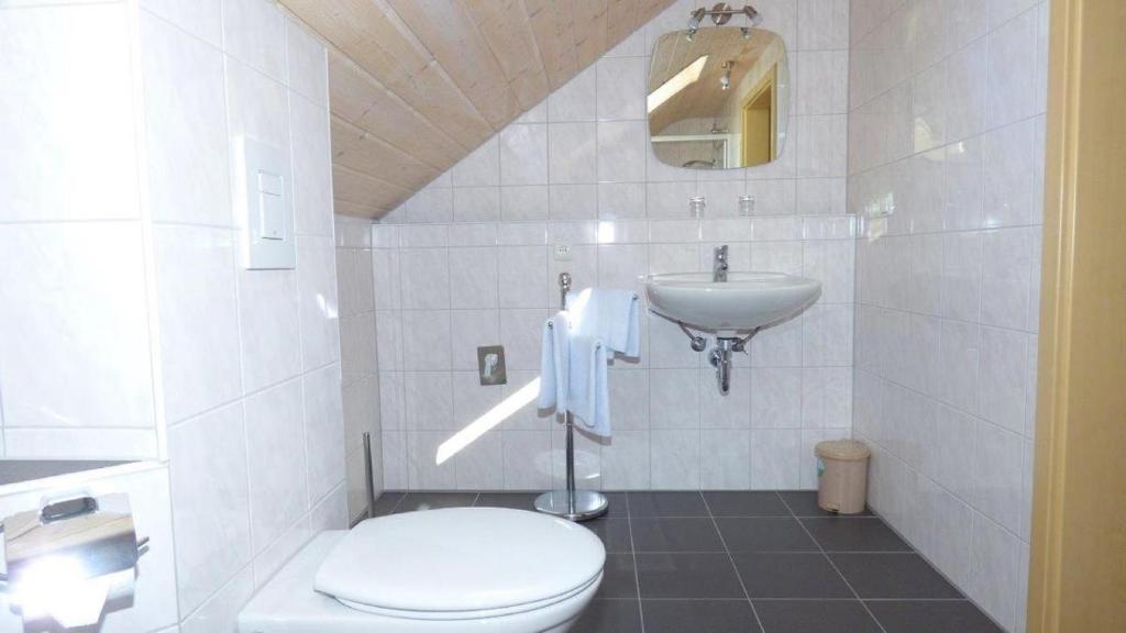 Koupelna v ubytování Gästehaus Jutta