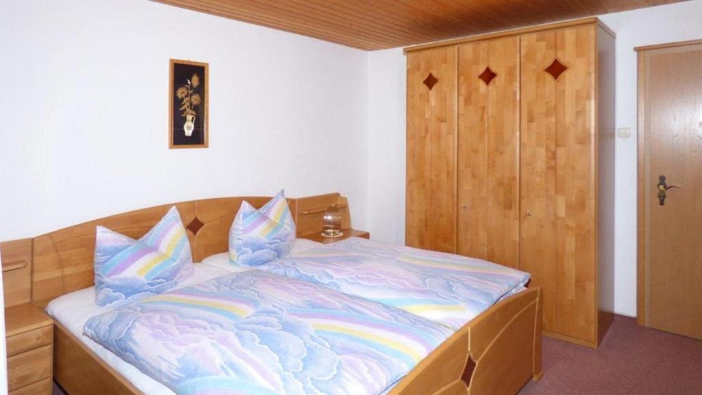 Postel nebo postele na pokoji v ubytování Gästehaus Jutta