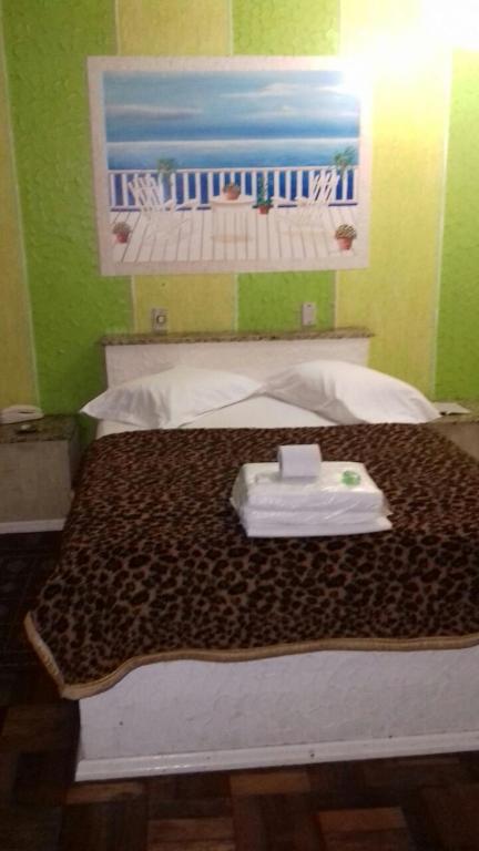  Hotel Car