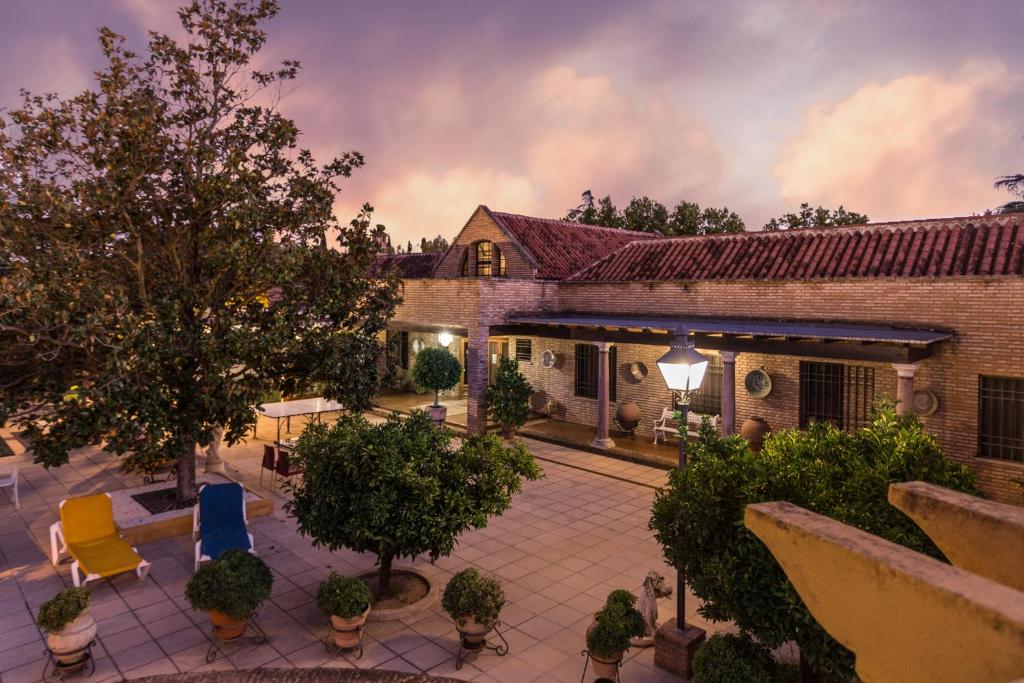 Zahrada ubytování Hotel Riad Arruzafa