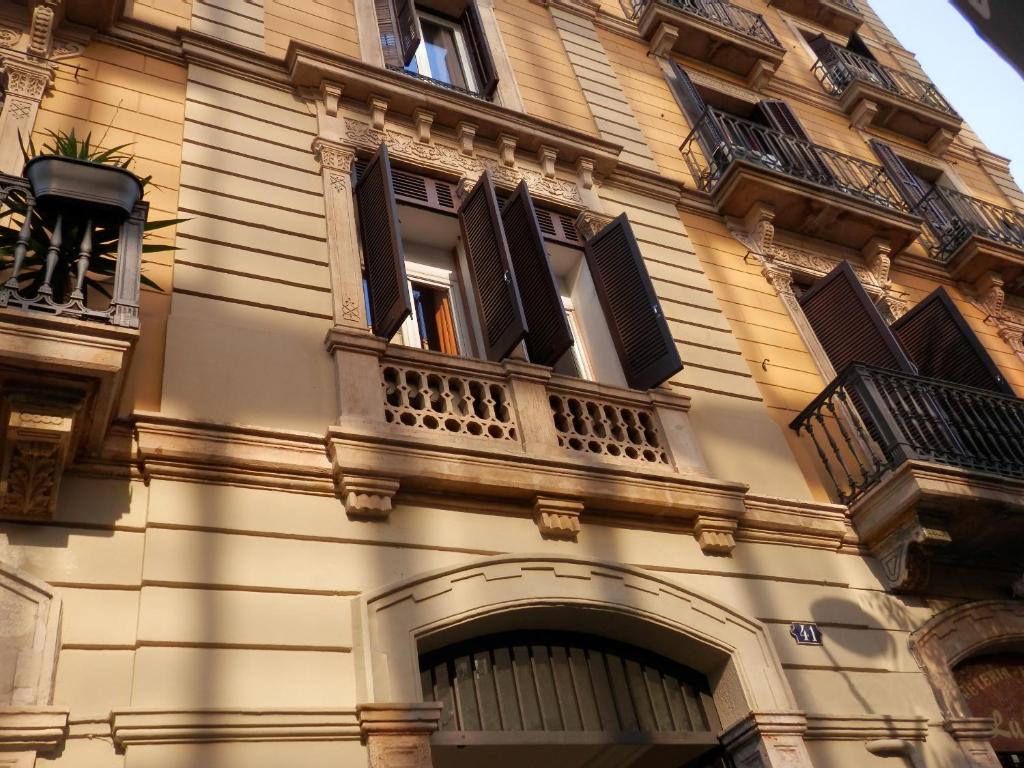 Budova, kde se hostel nachází