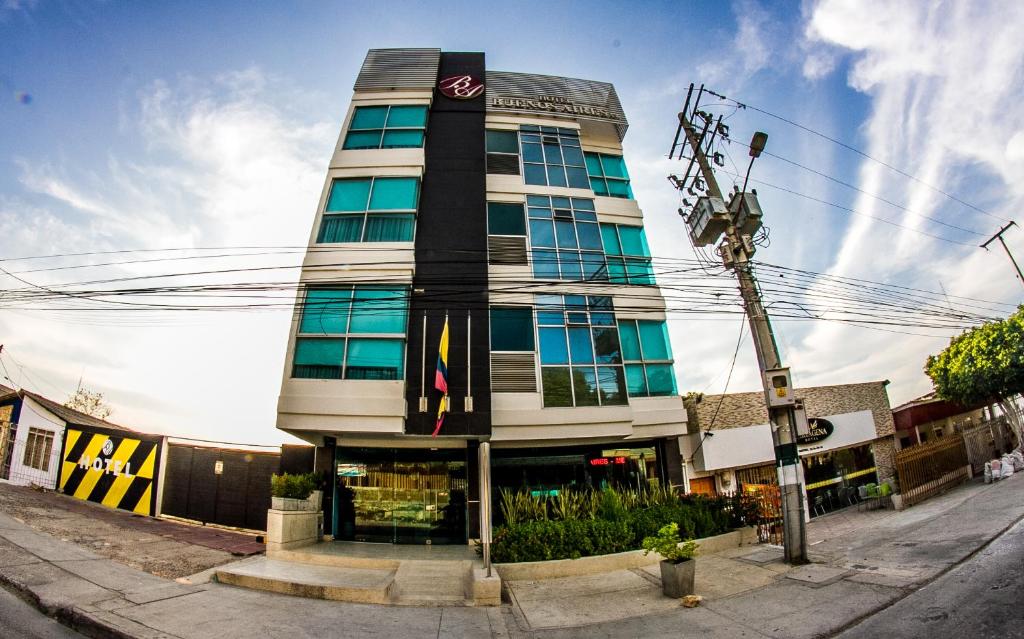 Bangunan di mana terletaknya hotel