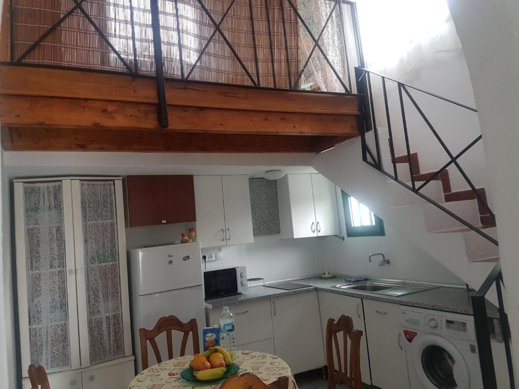 Kuchyňa alebo kuchynka v ubytovaní Casa Antonia Reyes, a la sombra de Famara
