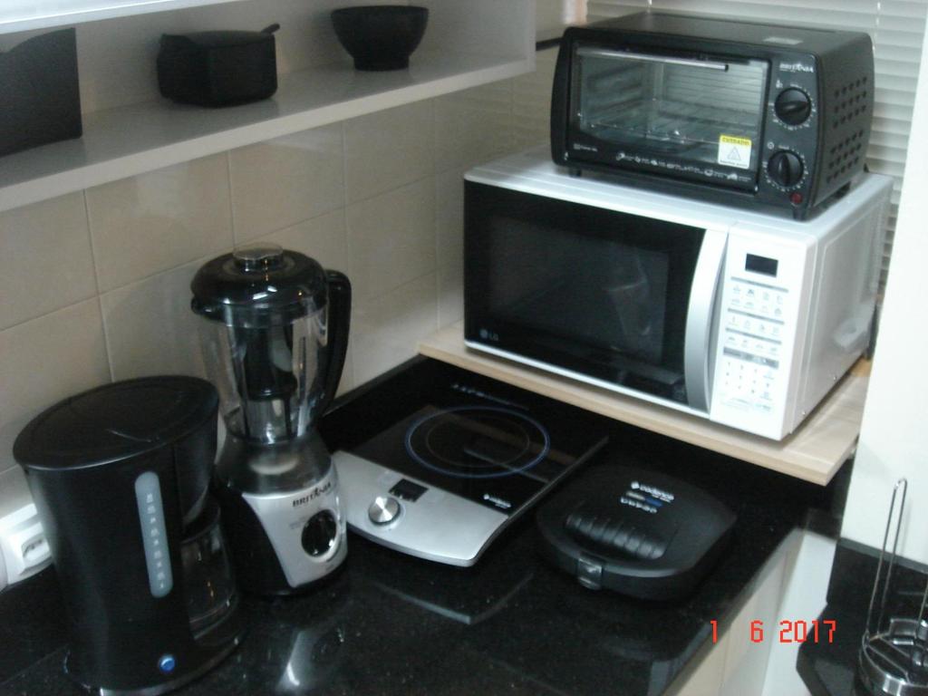  Wall Street Flat Service