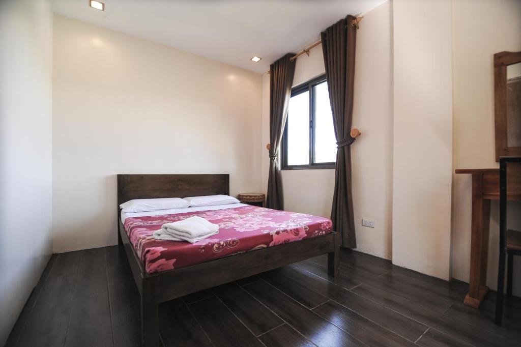 Pine Breeze Cottages - Standard Studio