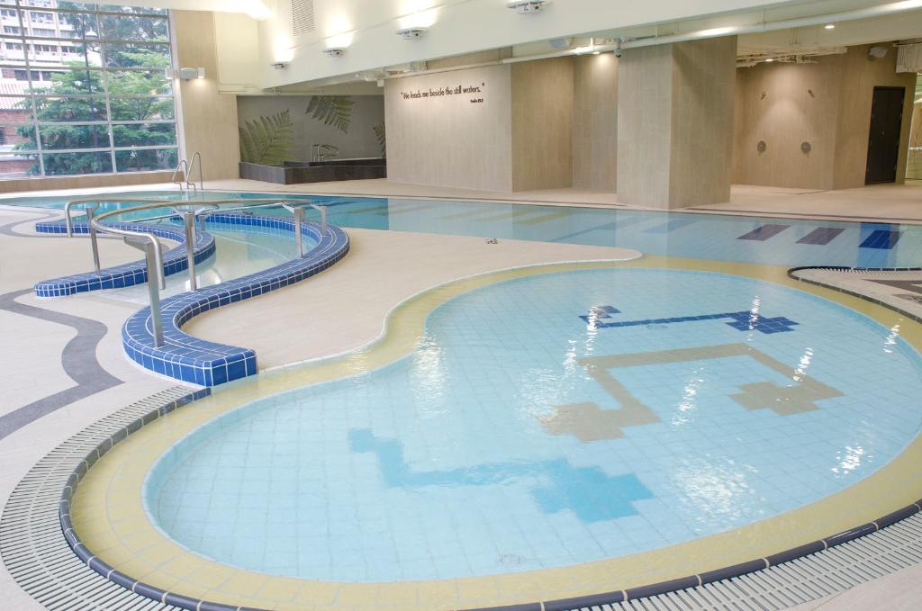 Bassein majutusasutuses The Salisbury - YMCA of Hong Kong või selle lähedal
