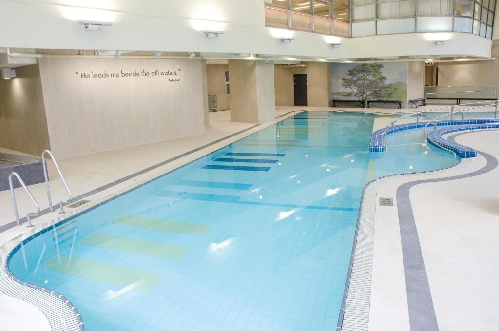 Bassein majutusasutuses The Salisbury - YMCA of Hong Kong või selle lähedal