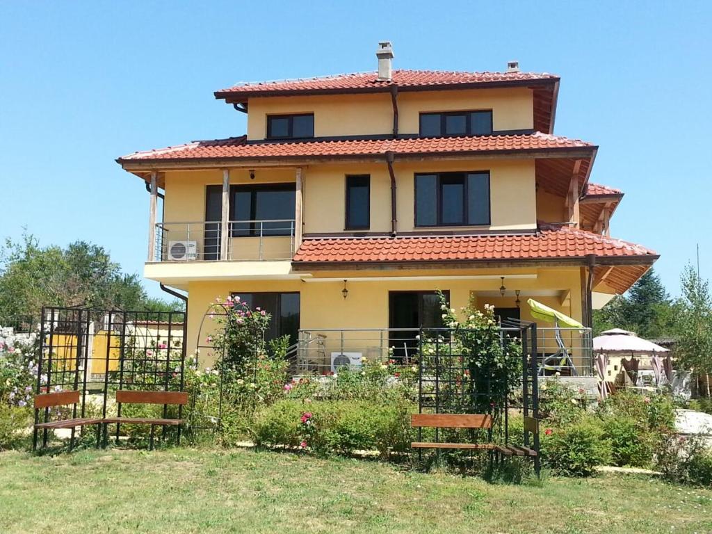 Morski Horizonti Guest House - Housity