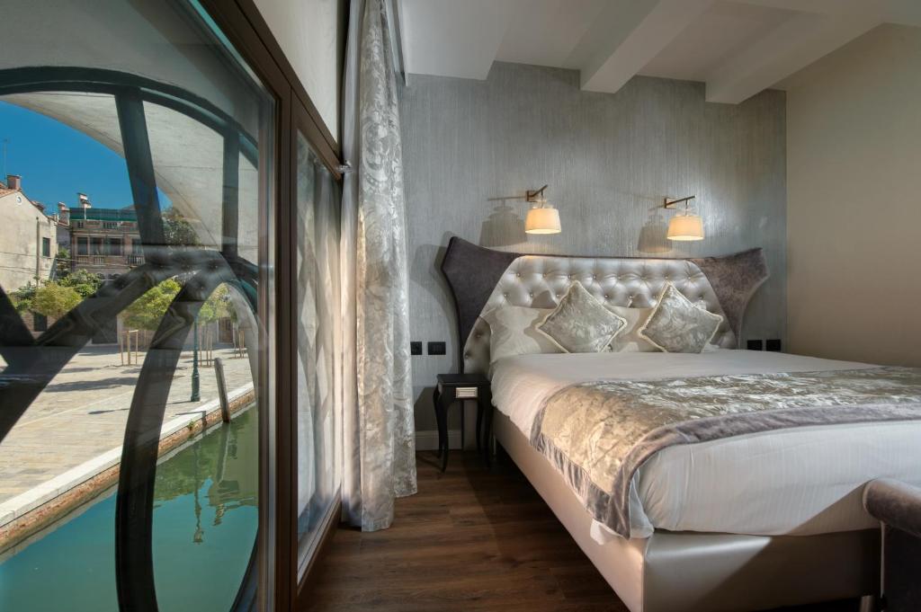 Palazzo Veneziano - Venice Collection - Resim 38