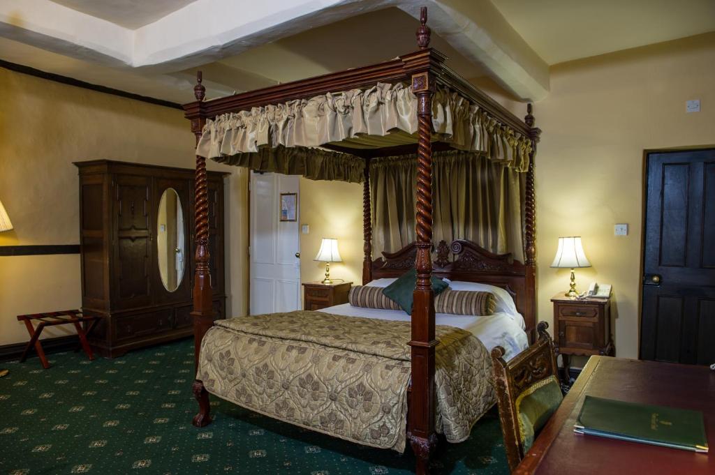 Prince Rupert Hotel - 