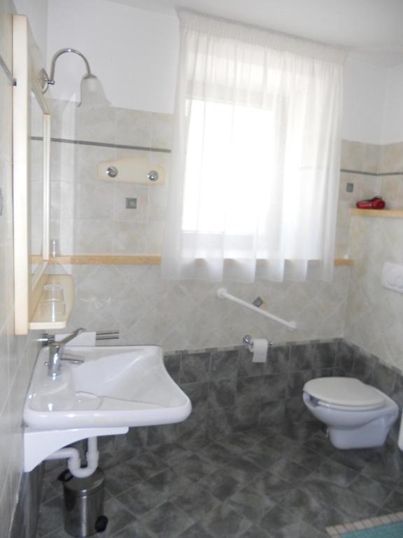 Koupelna v ubytování Agritur Affittacamere Capra Mauro