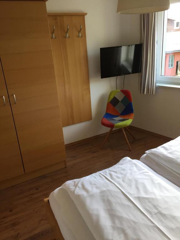 Postel nebo postele na pokoji v ubytování Ferienwohnungen Ellmer