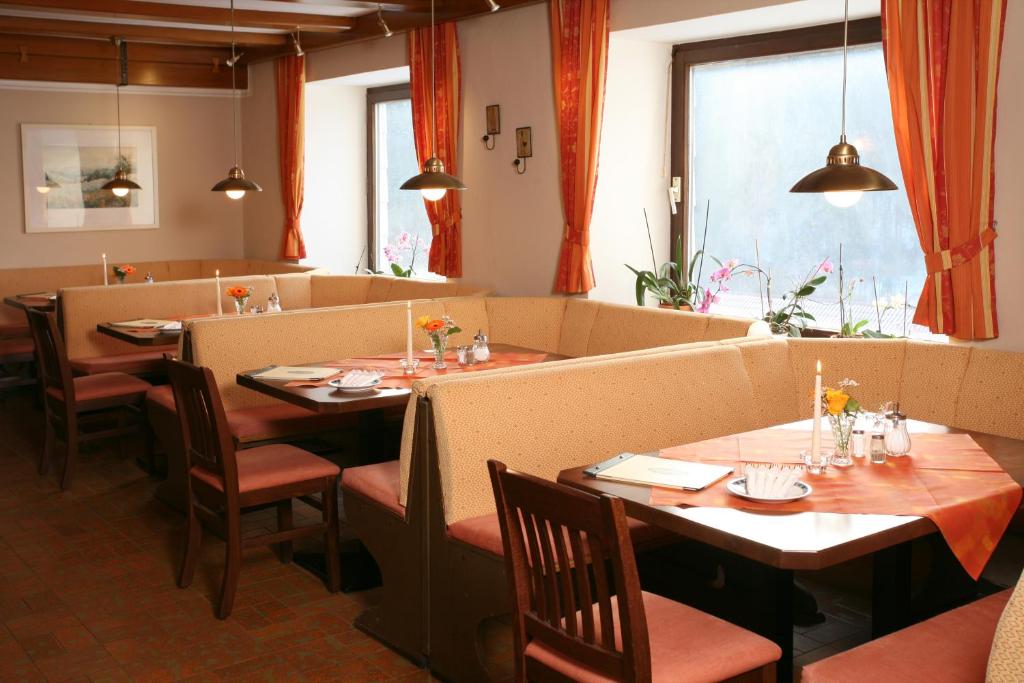 Restaurace v ubytování Panorama-Landgasthof Ranzinger