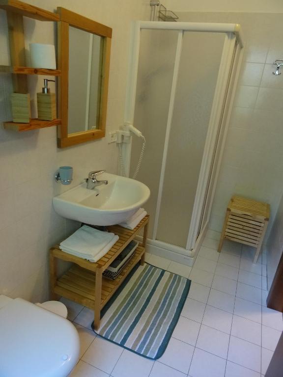Koupelna v ubytování Agriturismo Alba