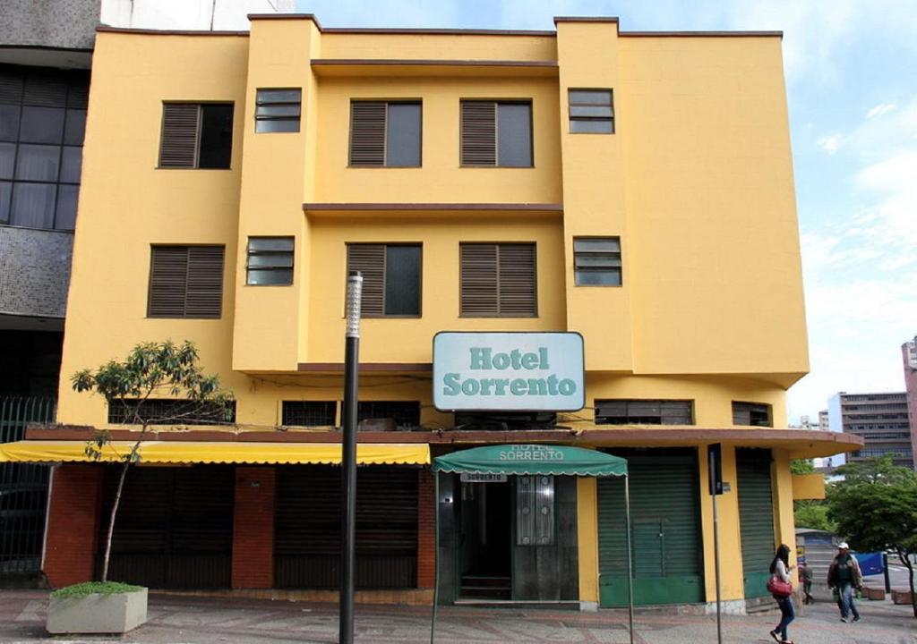  Hotel Sorrento