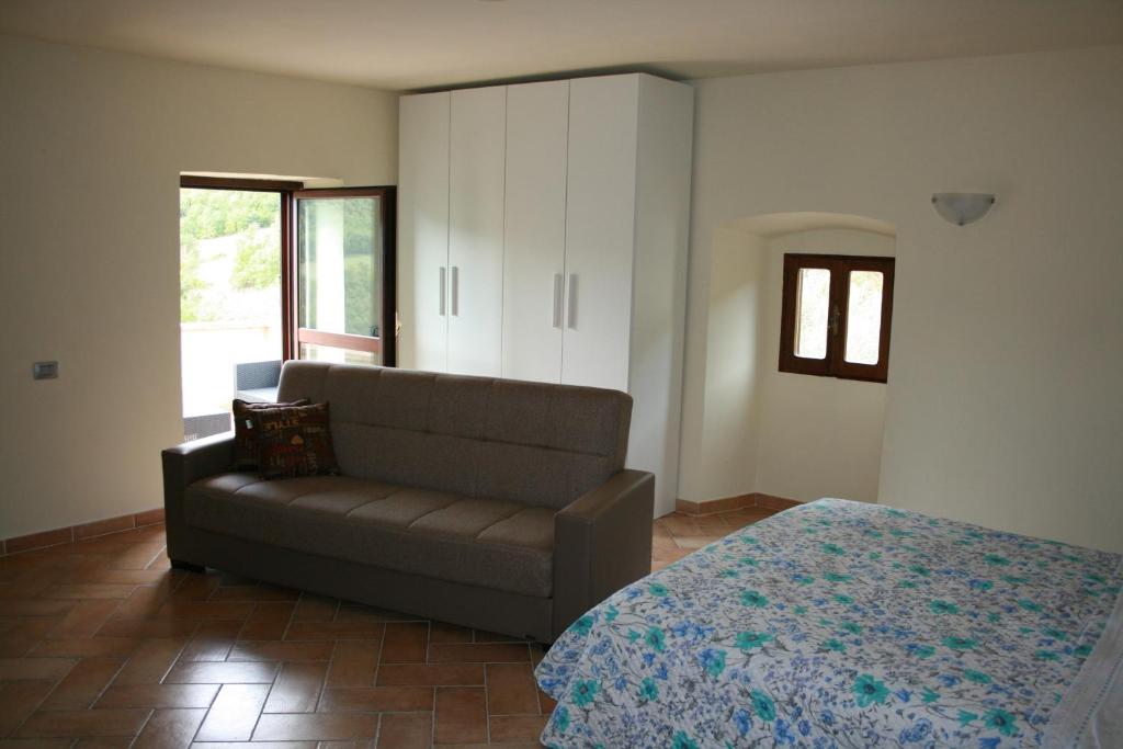 Valle del Belvedere - Deluxe Double Room With Balcony