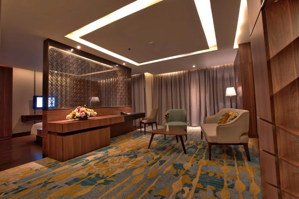 Grand Soll Marina Hotel