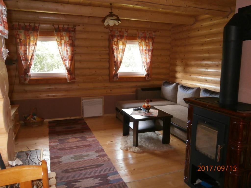 Posedenie v ubytovaní Drevenica Silvia