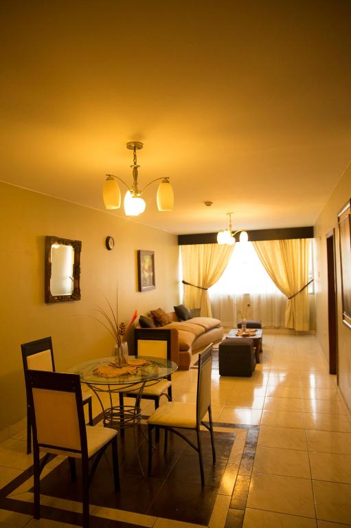 Posezení v ubytování Tropical Inn Hotel