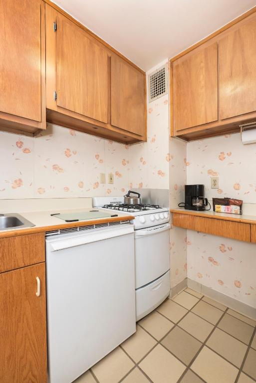 سوئیت های شرقی موری هیل - Murray Hill East Suites، سوئیت های شرقی موری هیل