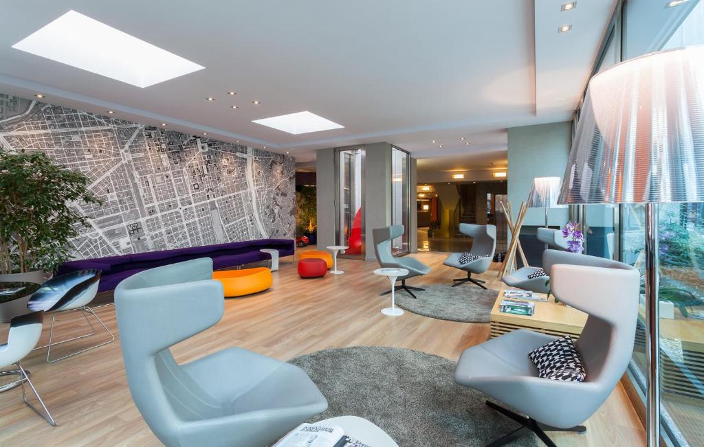 Posedenie v ubytovaní Best Western Plus Executive Hotel and Suites