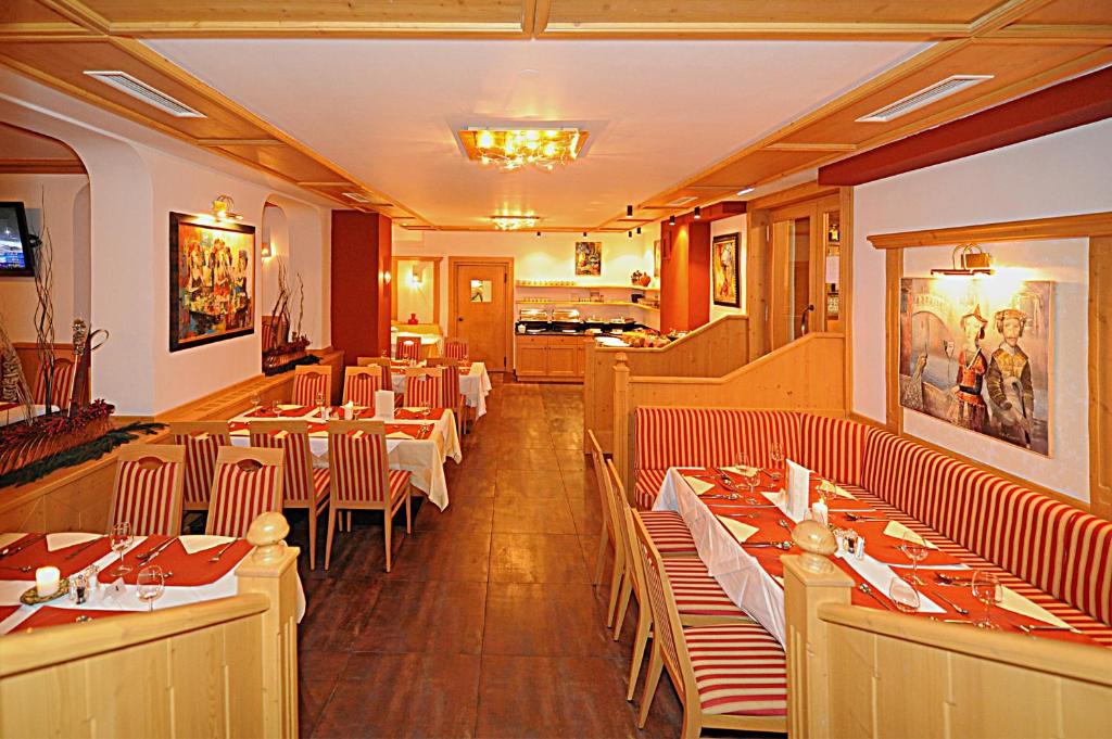 Restaurace v ubytování König - Joker Card included in Summer