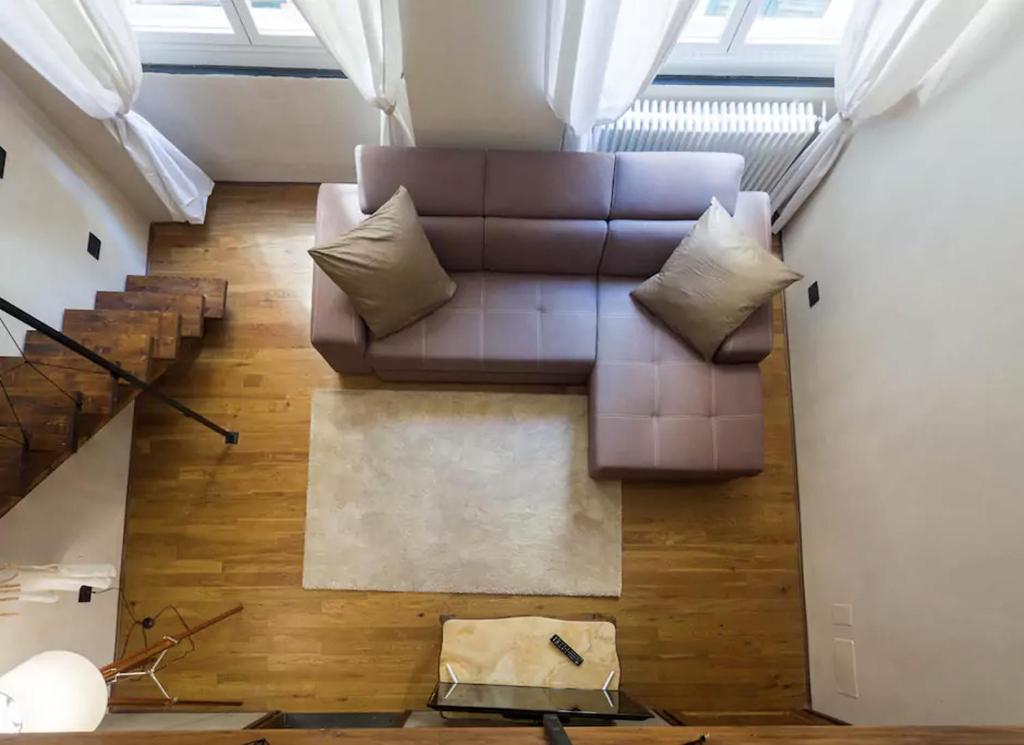 A seating area at Charming Genova | Residenza d'epoca