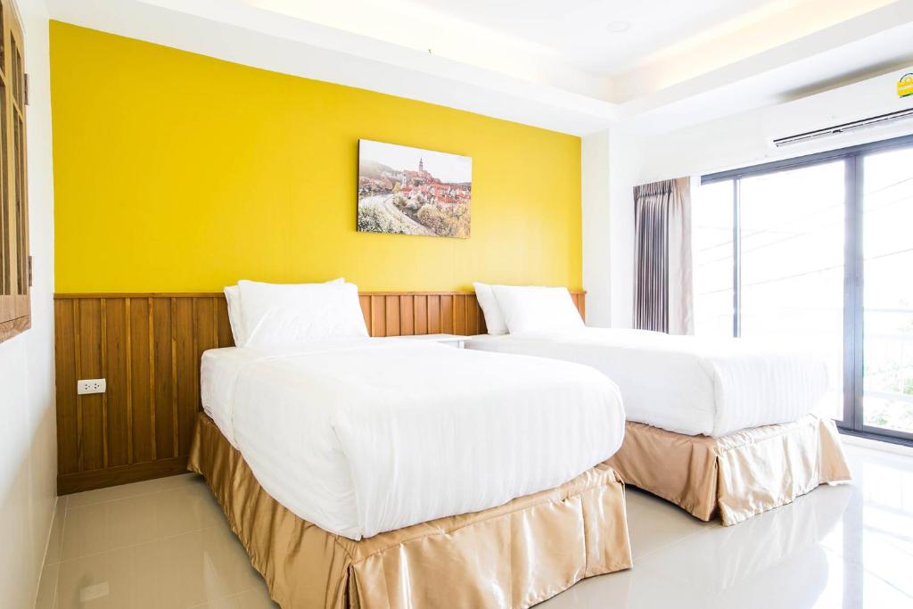 
Deluxe Twin Room - Non-Smoking
