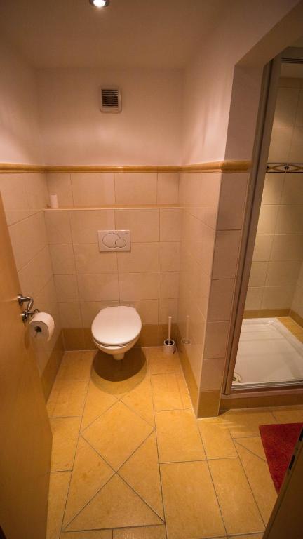 Kúpeľňa v ubytovaní Rauhbergerhof