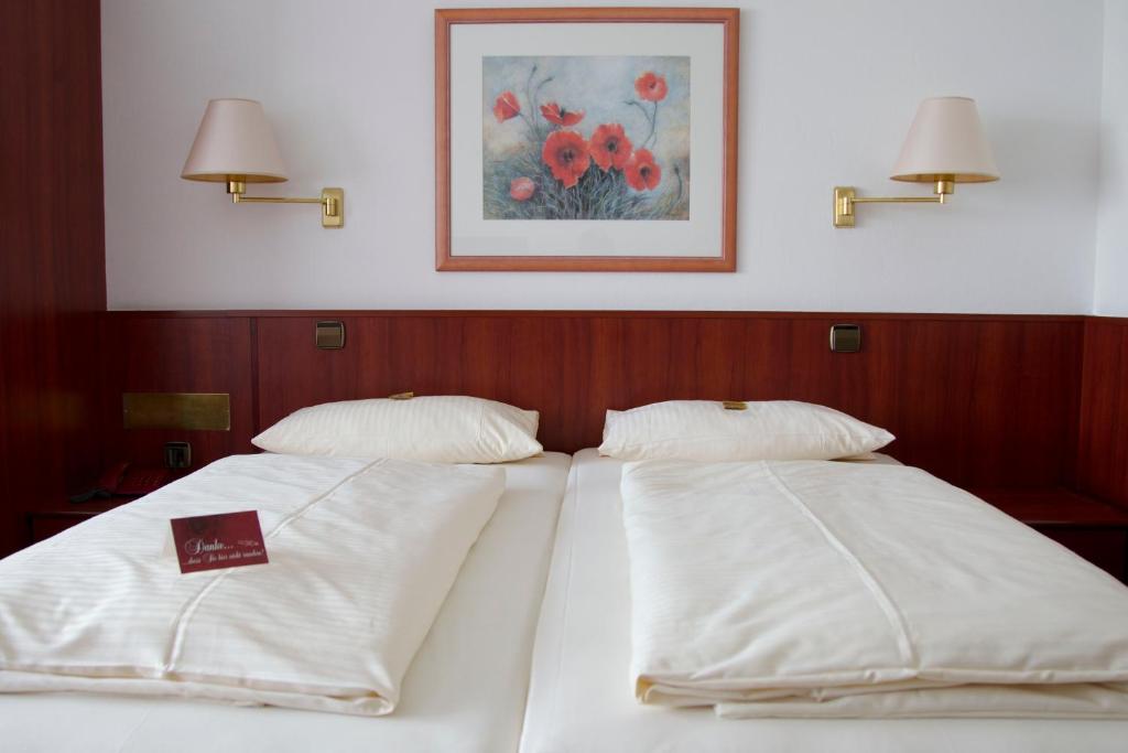 Hotel Seeblick garni - Doppelzimmer Mit Lake View
