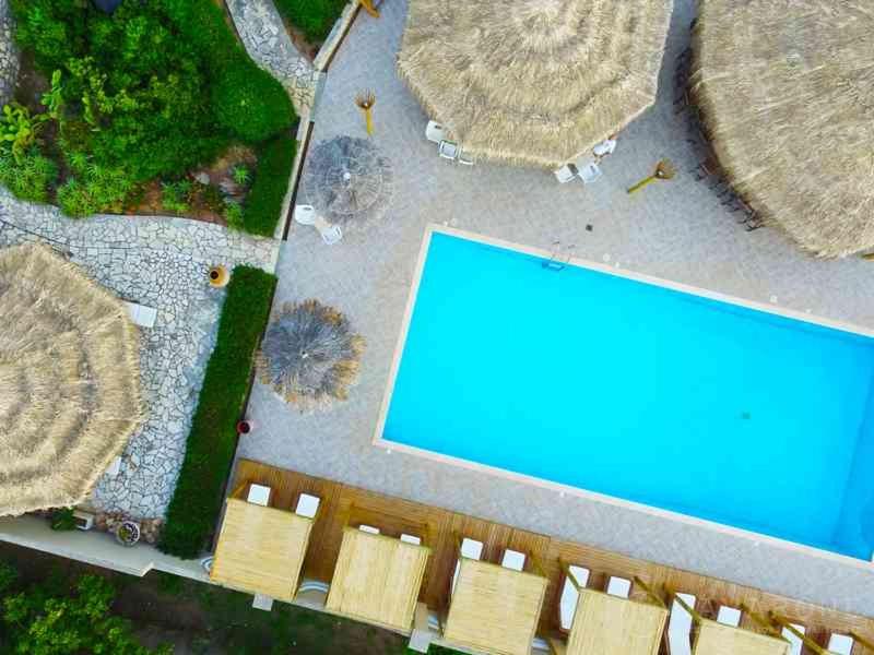 Bazén v ubytovaní Hotel Navarone alebo v jeho blízkosti