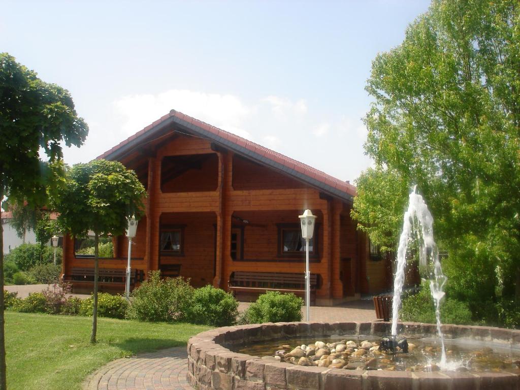 Zahrada ubytování Landgasthof Hotel Bechtel