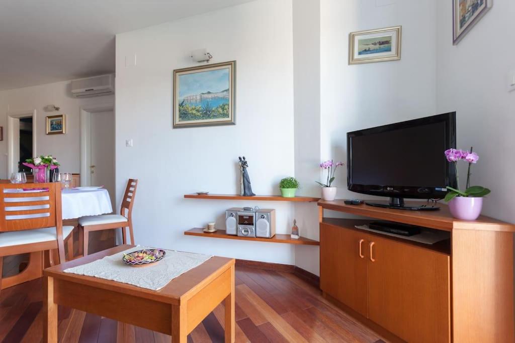 Apartment Maria - free garage - 18