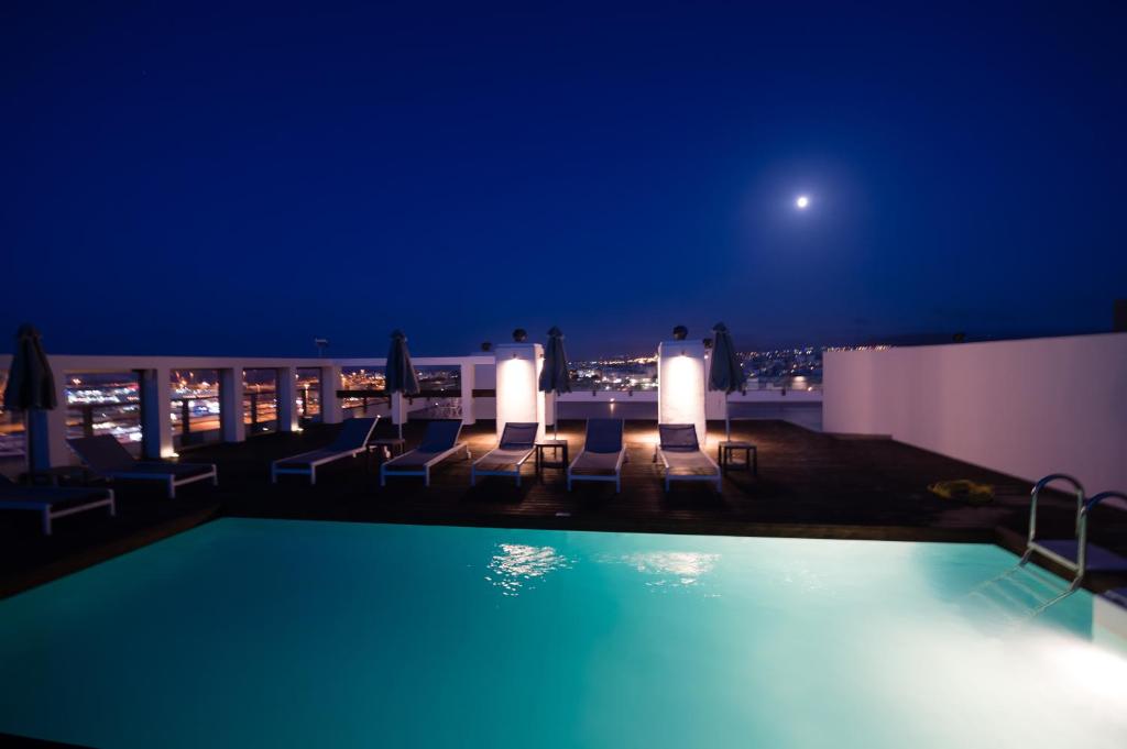 The swimming pool at or close to Aquila Atlantis Hotel
