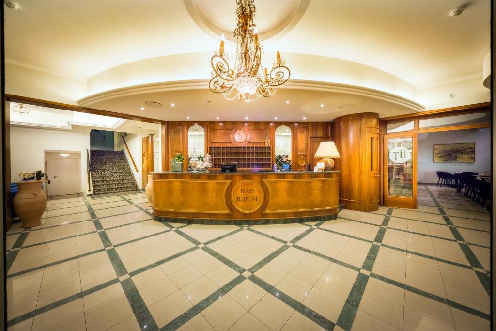 Vstupní hala nebo recepce v ubytování Hotel Tritone