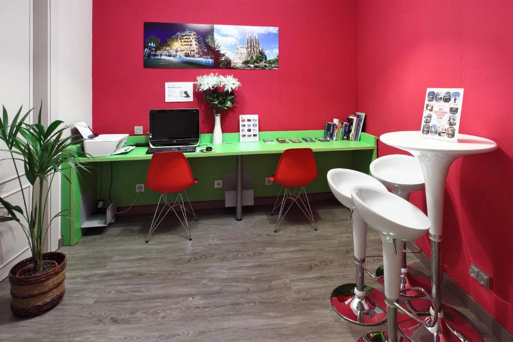 Hotel Ginebra - Resim 45