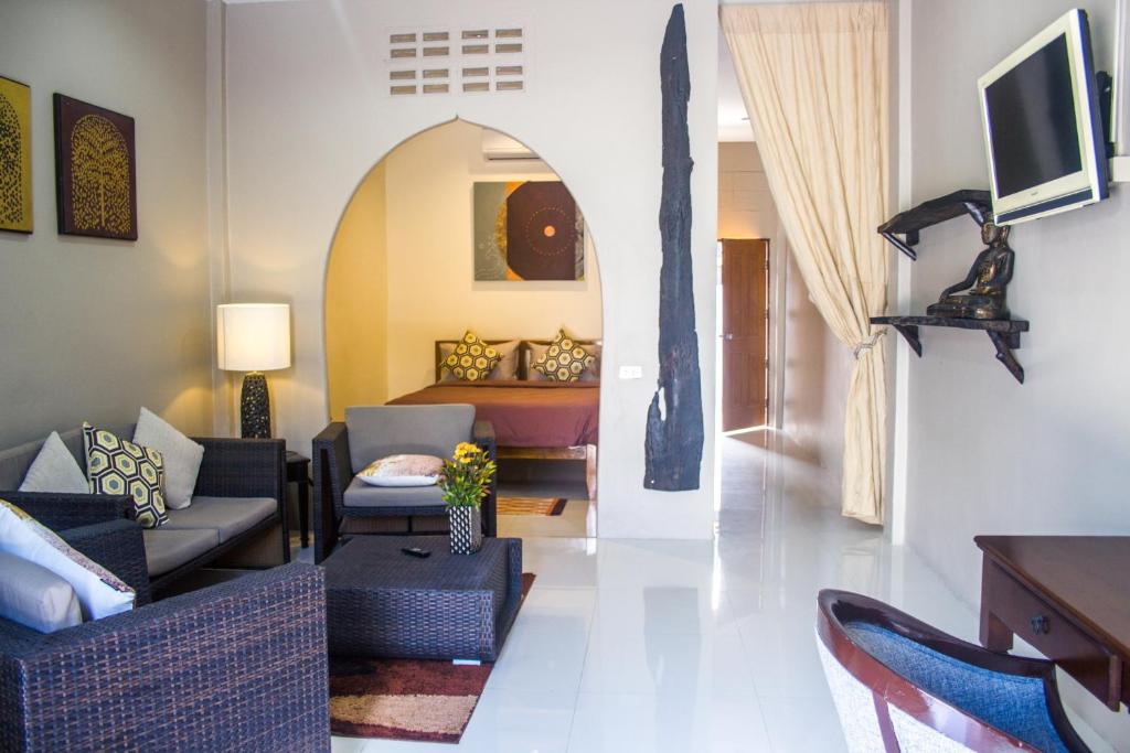 The Miracle Guesthouse Room