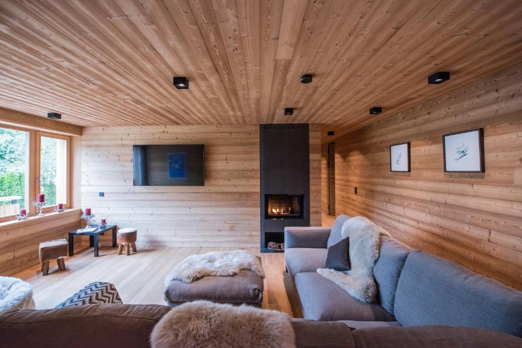 Posezení v ubytování Riffelalp Lodge
