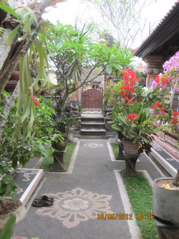 Nyoman Murjana Homestay - 15