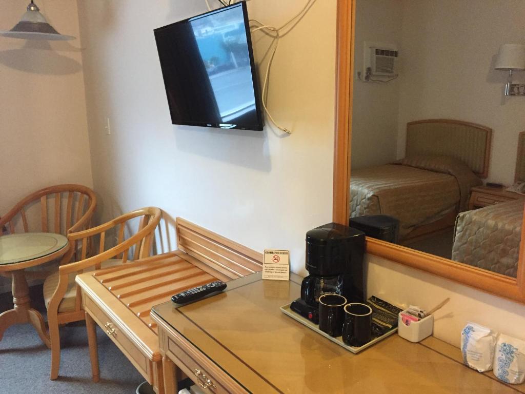 TV a/nebo společenská místnost v ubytování Hotel Deoro