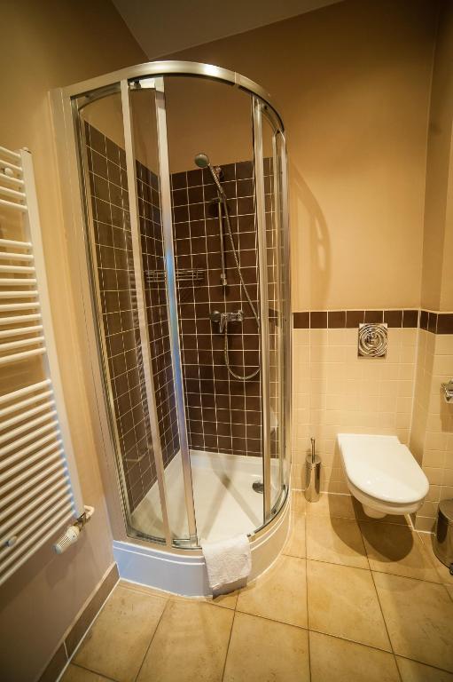 Kúpeľňa v ubytovaní Apartamenty Dom na Wzgórzu Gardenia