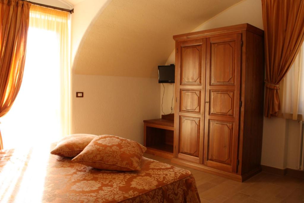 Affittacamere Les Noyers - Double Or Twin Room With Balcony