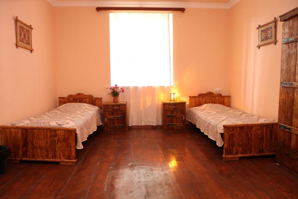 Postel nebo postele na pokoji v ubytování Guest house Dilijan Orran