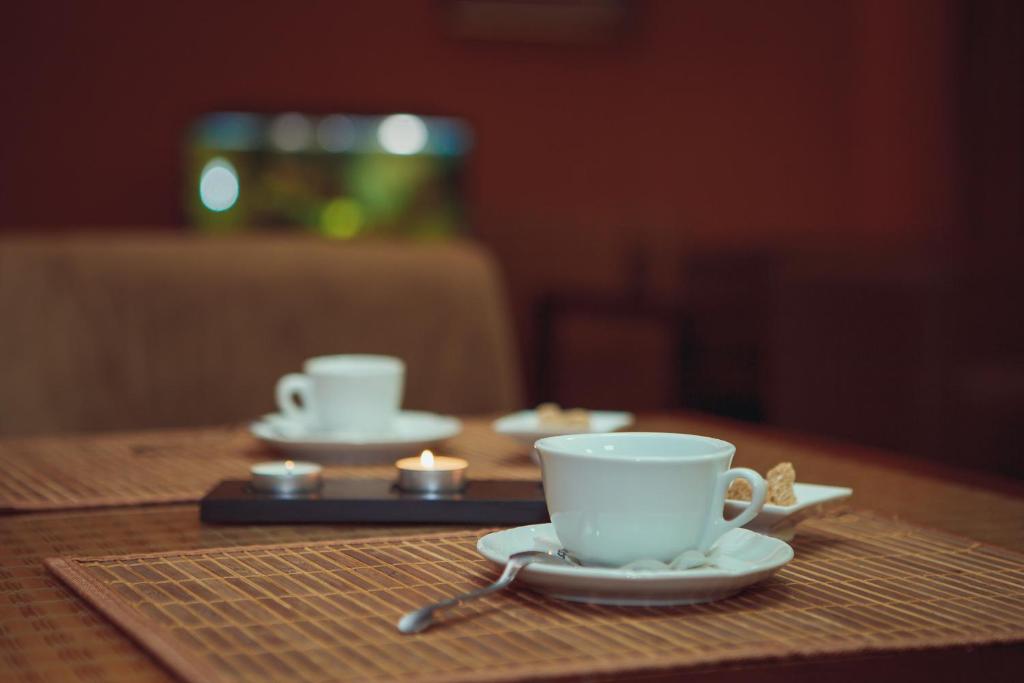Příslušenství pro přípravu čaje a kávy v ubytování Hotel Diana
