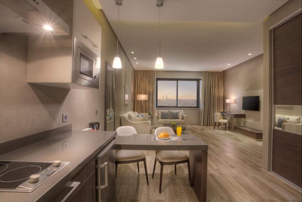 The House Boutique Suites - Grand Suite Met één Slaapkamer