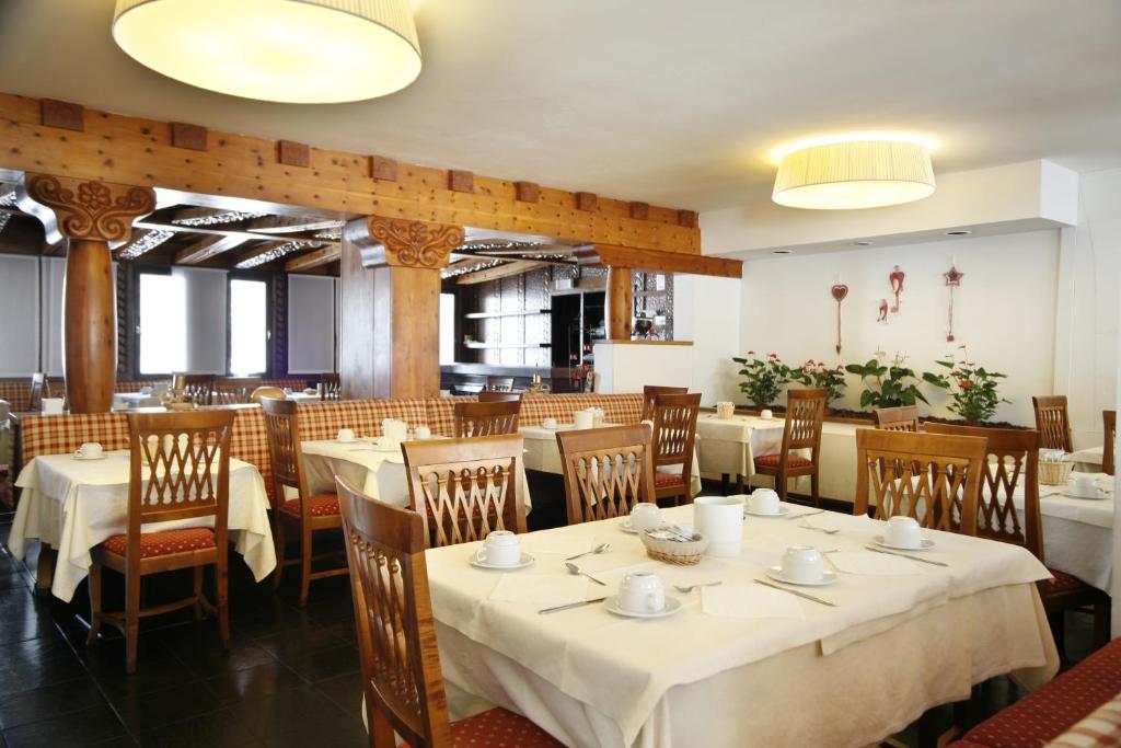 Restaurace v ubytování TH Corvara - Greif Hotel
